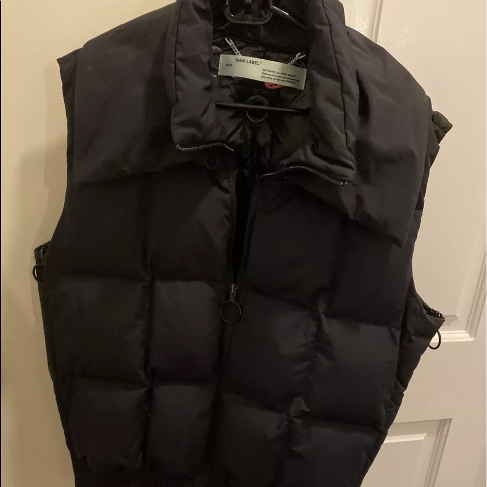 Off White Virgil Abloh crime scene puffed vest XL